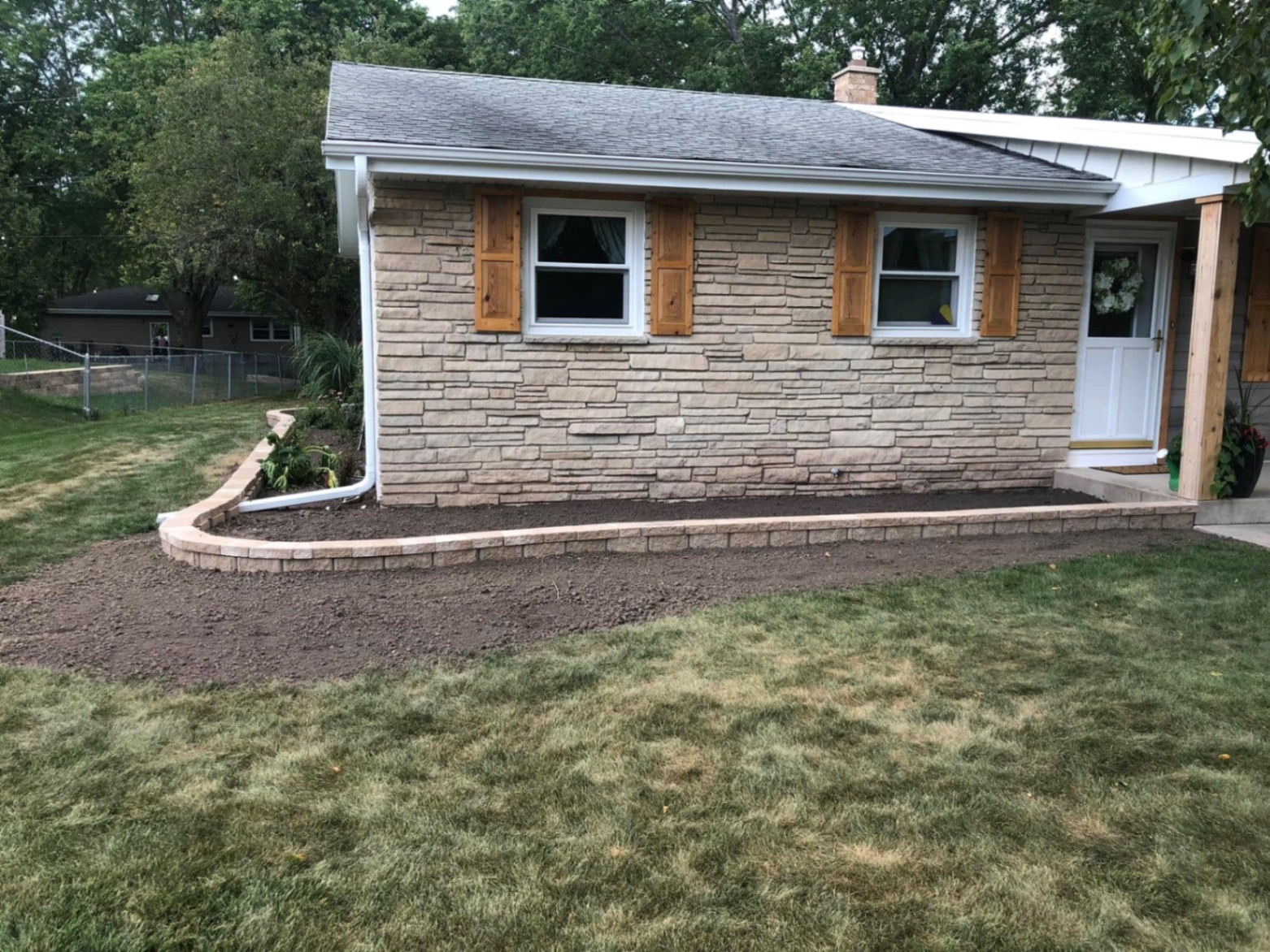 Retaining Wall & New Lawn Prep